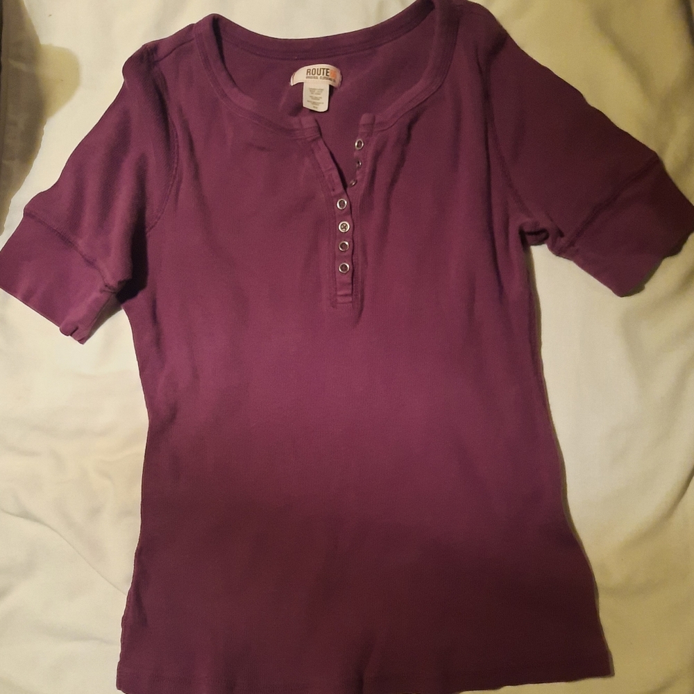 Short Sleeve Henley